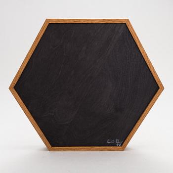 ALEKSI PUUSTINEN, BRICKA, "Hexagon Tray", signerad.