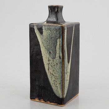 Shoji Hamada, attributed to. A stoneware vase, Japan, 1960s.