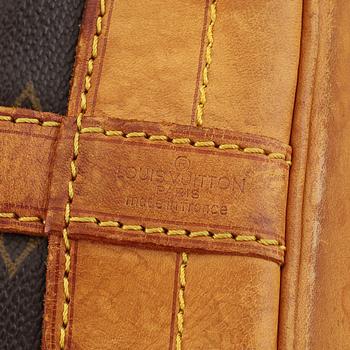 Louis Vuitton, a monogram canvas 'Noé' handbag.