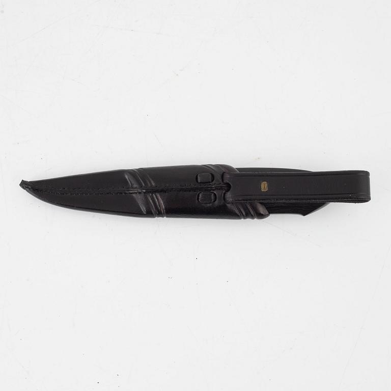 Gunnar Momcilovic, knife, signed.