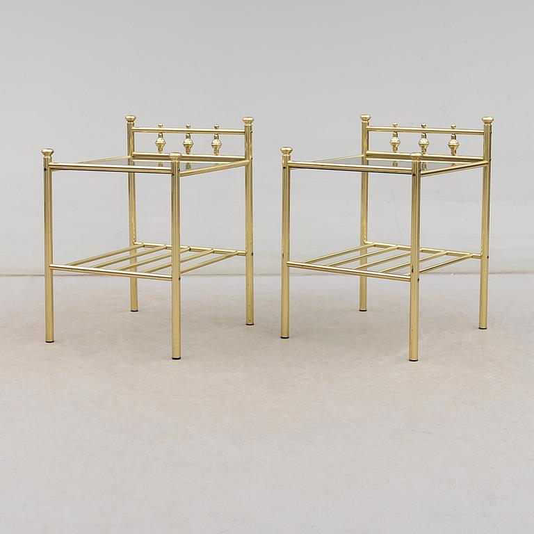 SÄNGBORD, 1 par, 1900-talets andra hälft.