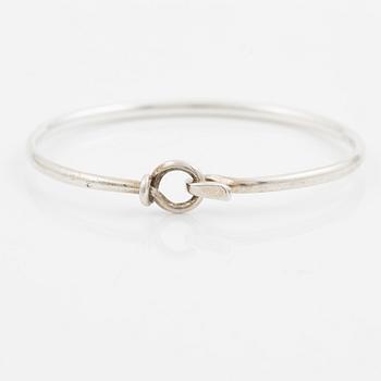 Vivianna Torun Bülow-Hübe, bracelet, sterling silver, Denmark. By Georg Jensen.