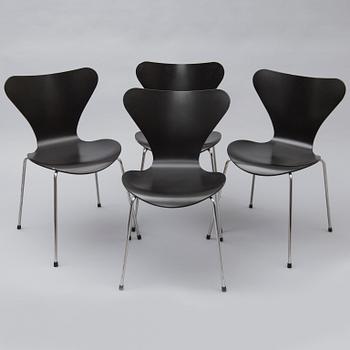 STOLAR, 4 st, "Sjuan", Arne Jacobsen, Fritz Hansen.