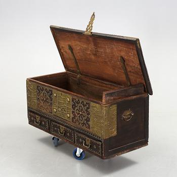 KISTA, troligen England, 1700-tal.