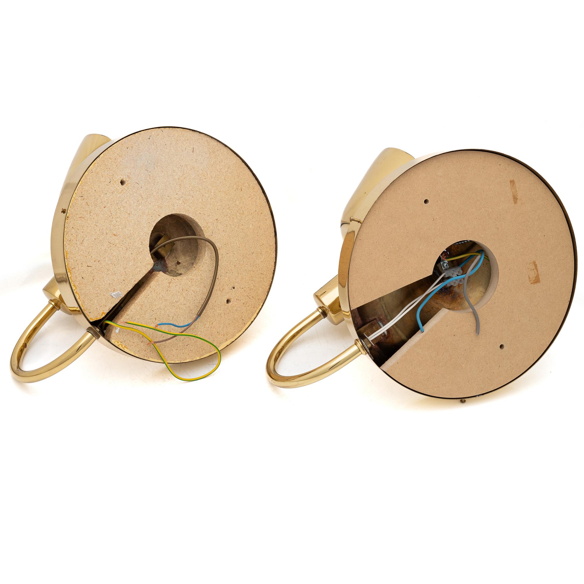 Josef Frank, Wall lamps, a pair, model 2389, Firma Svenskt Tenn.