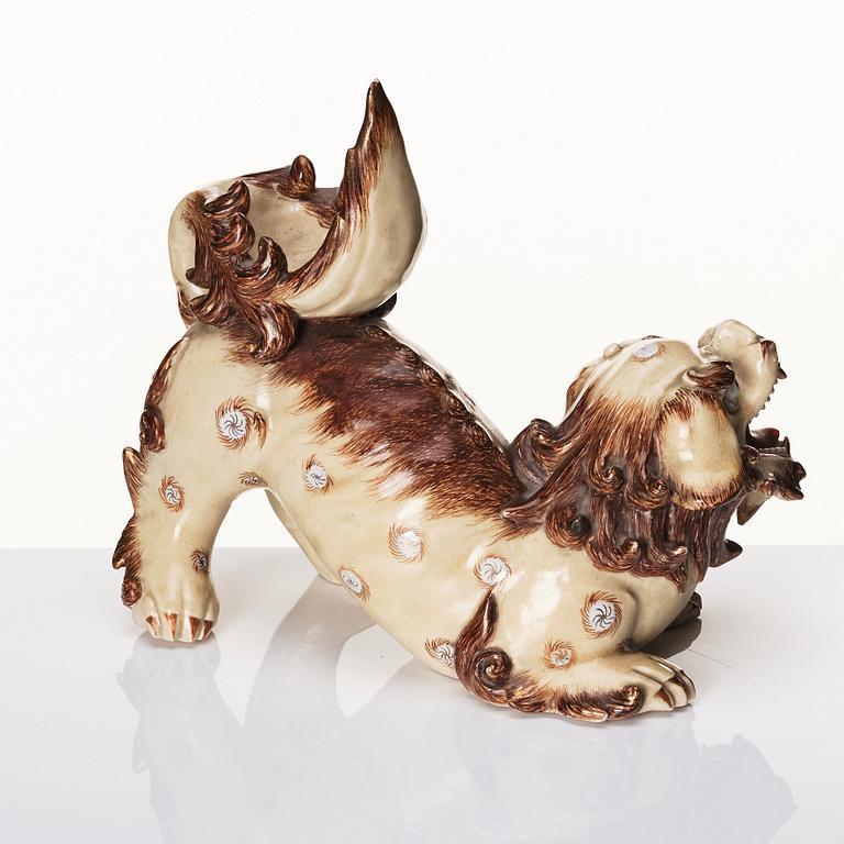Fohund, flintgods. Japan, Meiji (1868-1912).