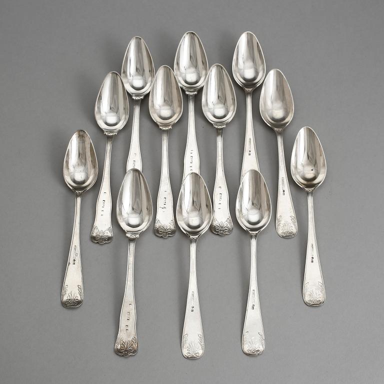 TESKEDAR, silver, 6 + 6, 1800-tal, Sverige. Tot vikt ca 174 gram.