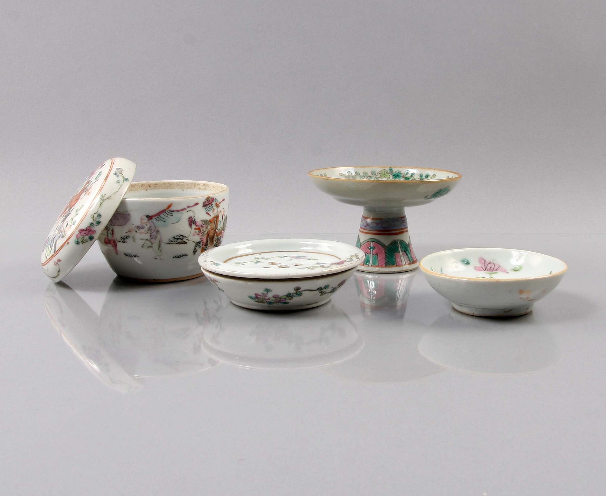 PARTI PORSLIN, 4 delar. Kina, 1800-tal.
