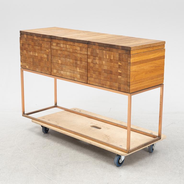 Jonas Lindvall, a oak sideboard.