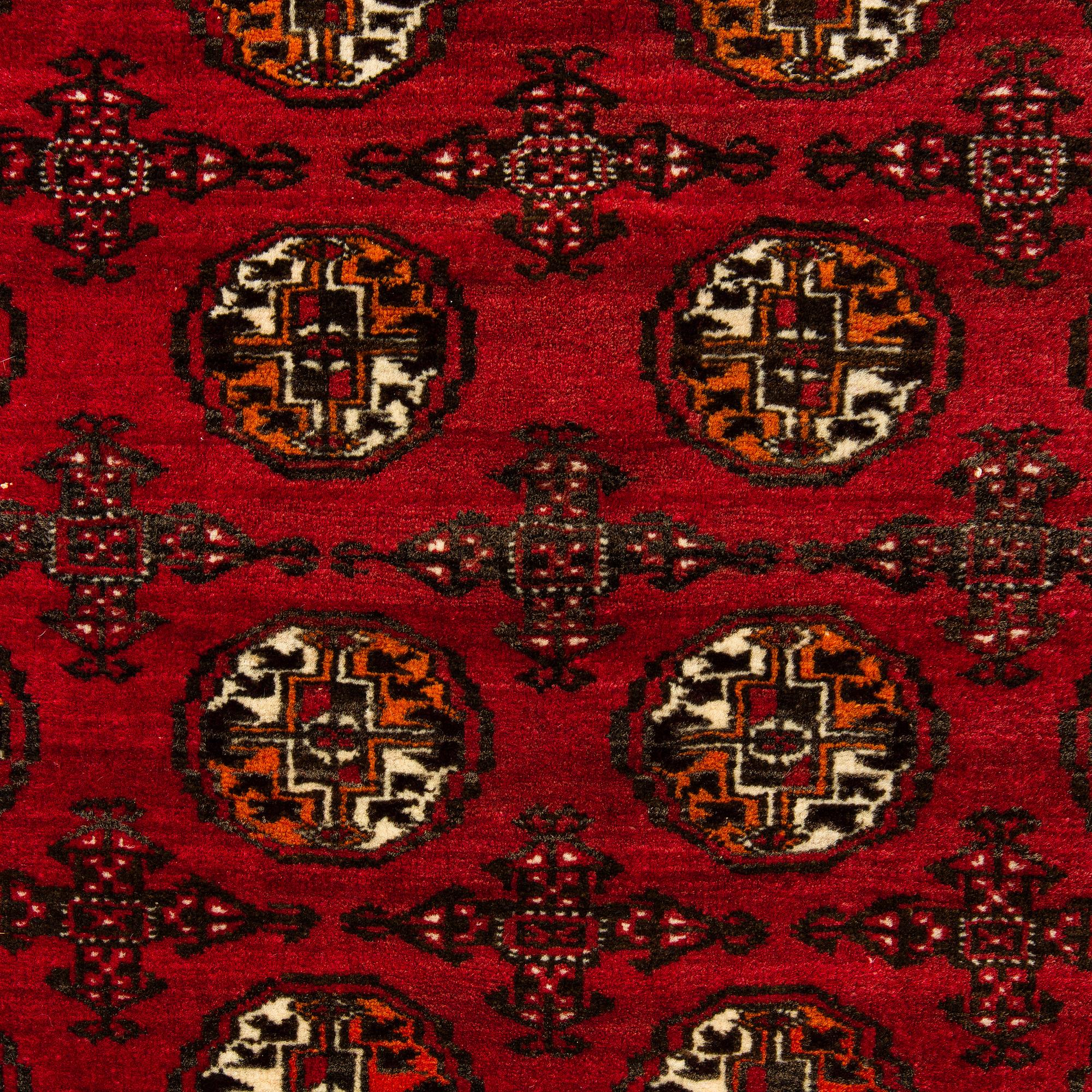 Matta, Tekke, Turkmen, semaintik, ca 144 x 114 cm.