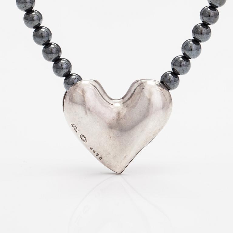 Georg Jensen, A pearl collier with a pendant made of hematites and sterling silver. Denmark.