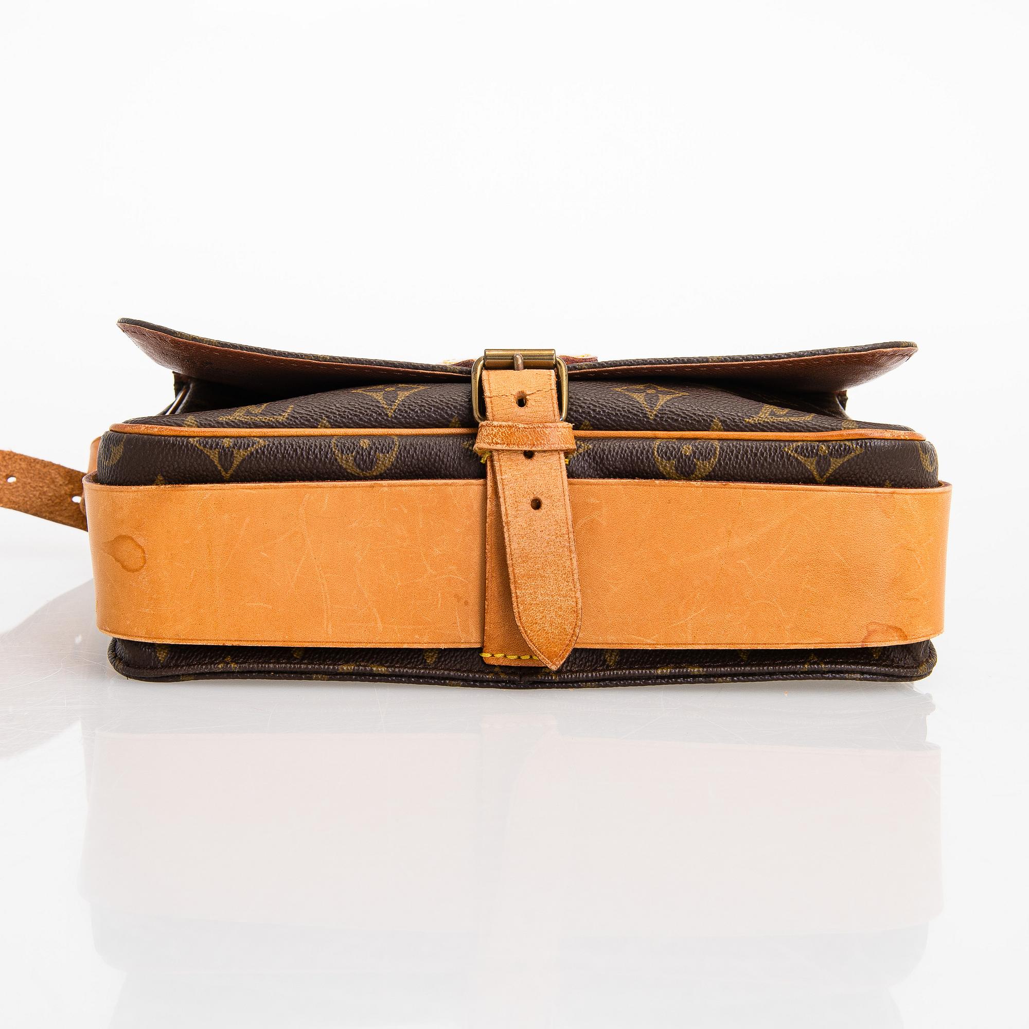 Louis Vuitton, "Cartouchière", väska.