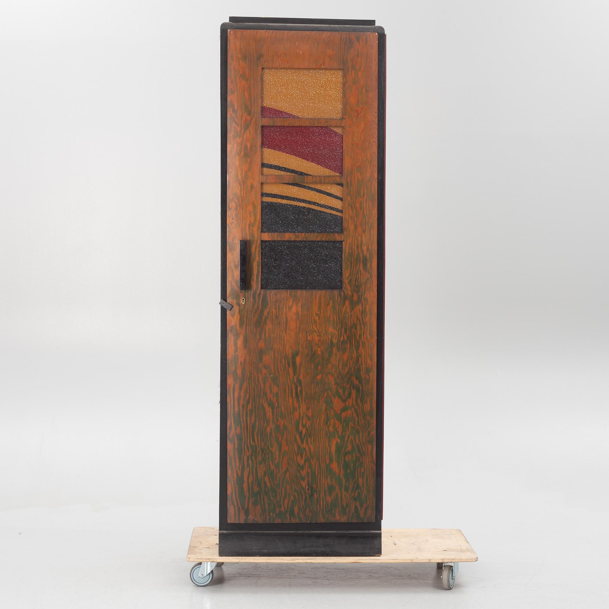 A cabinet, second half of the 20th Century.