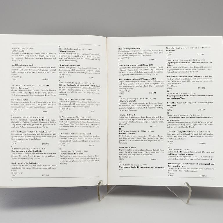 KLOCKLITTERATUR, 9 st, bl.a. Automatic-Armbanduhren aus der Schweiz: Uhren, die sich selber aufziehen.