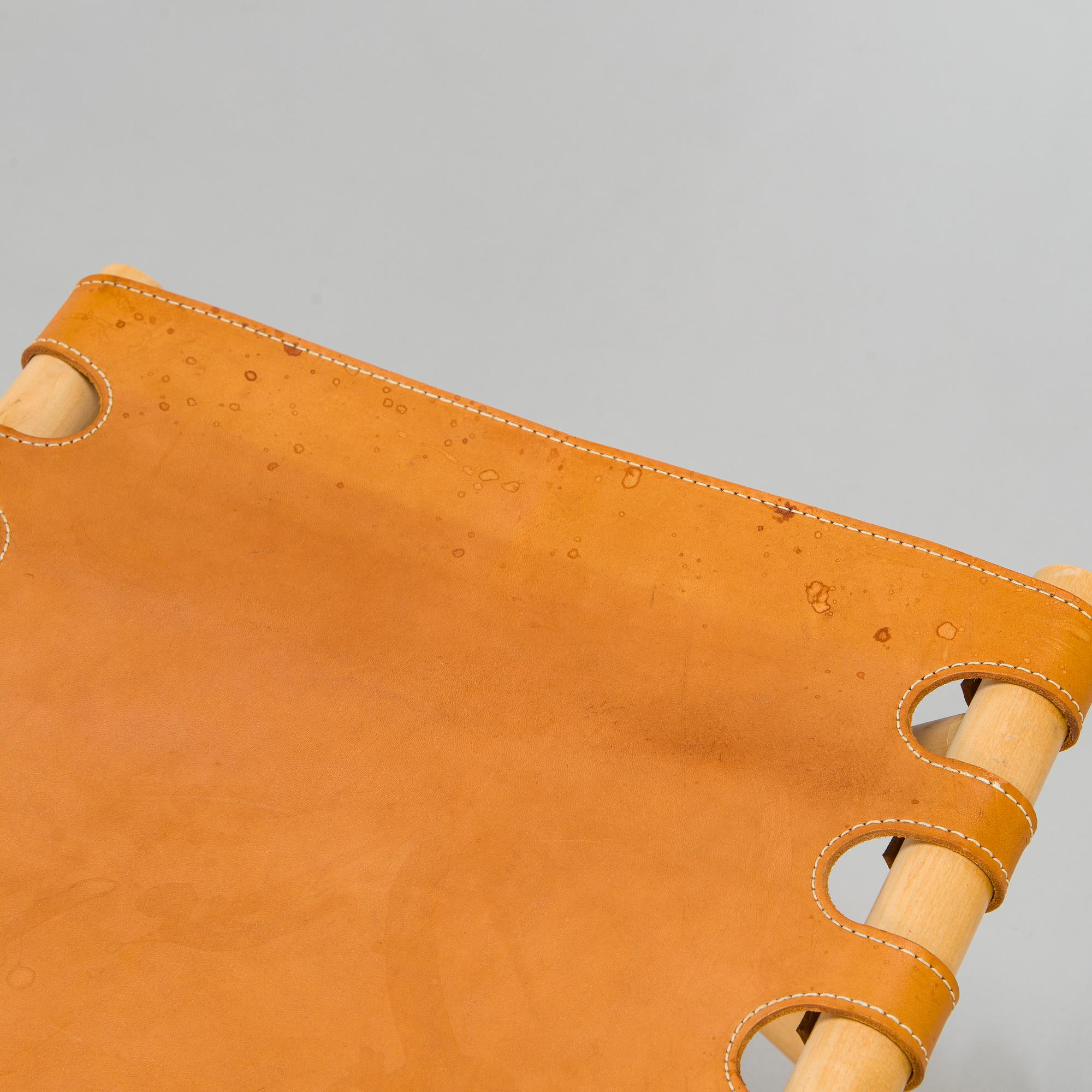 Maija Heikinheimo, A 1960s/70s century wooden stool 'Camping chair A'. Norrmark handicraft.