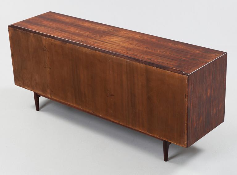 ARNE VODDER, sideboard "Nr 29", Sibast Møbler, Danmark 1960-tal.