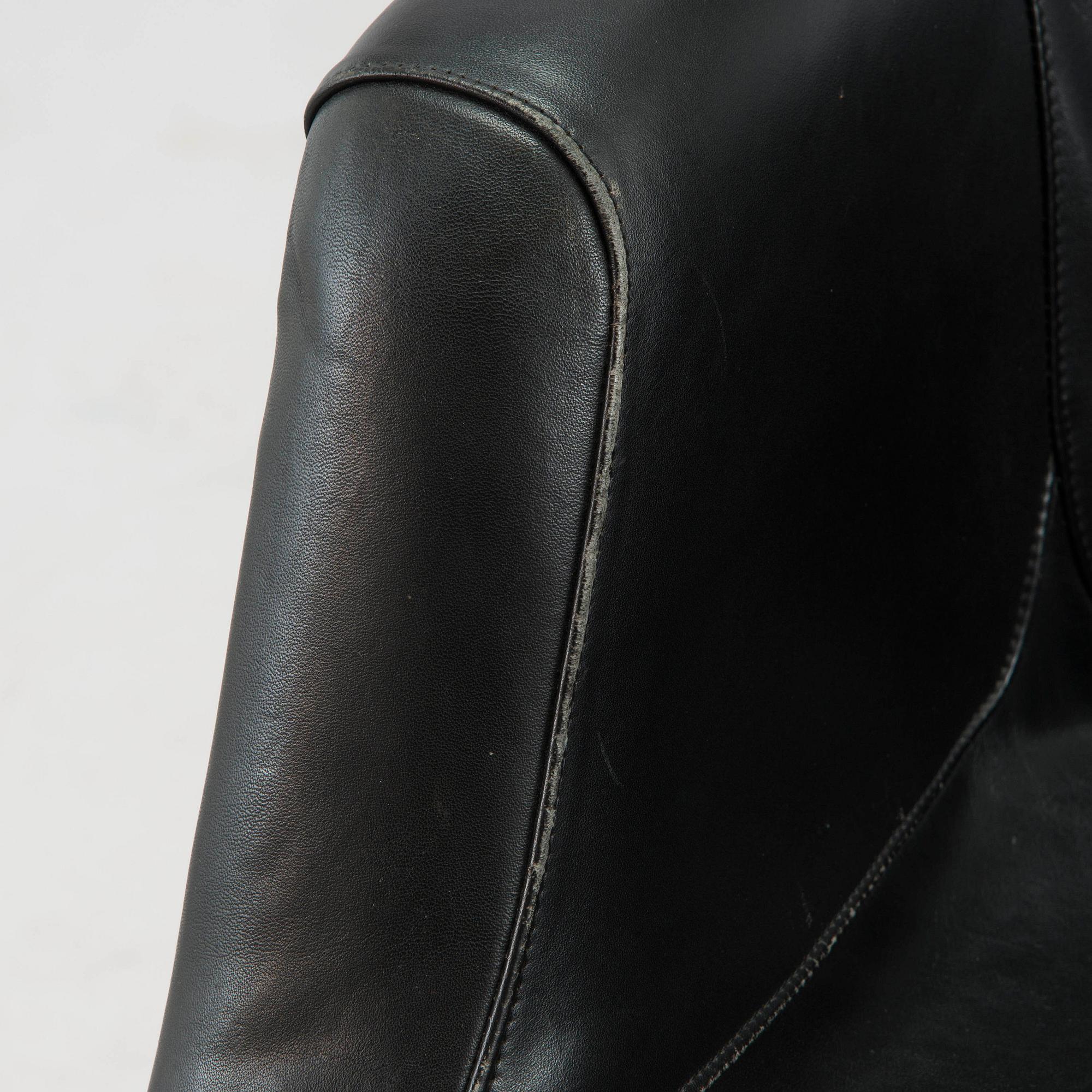 Yrjö Kukkapuro, nojatuoli malli 417, Haimi 1960-luvun loppu.