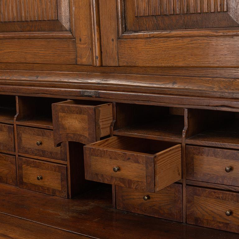 A swedish cabinet, first half of the 19th century.