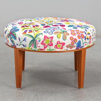 JOSEF FRANK, fotpall, modell 647, Firma Svenskt Tenn.