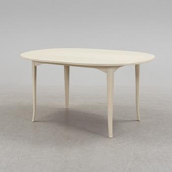 CARL MALMSTEN, an 'Ovalen' coffee table.