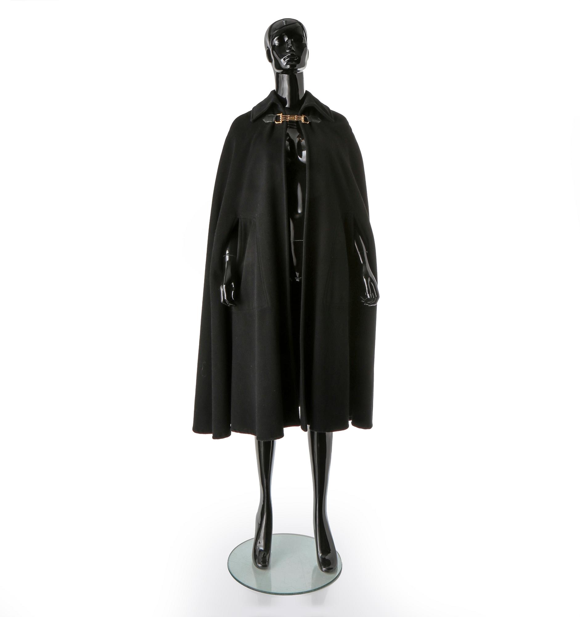 CAPE, Céline Sport.