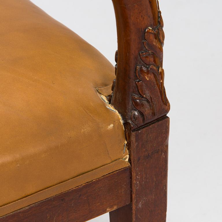 A pair of armchairs, possibly Boman, around 1900.