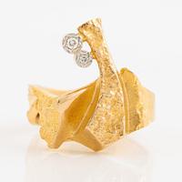 Björn Weckström, ring, 18K gold with eight-cut diamonds, Finland 1979. By Lapponia.