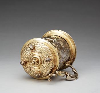 An important German 17th century parcel-gilt tankard, makers mark of Abraham Drentwett I, Augsburg 1645-1650.