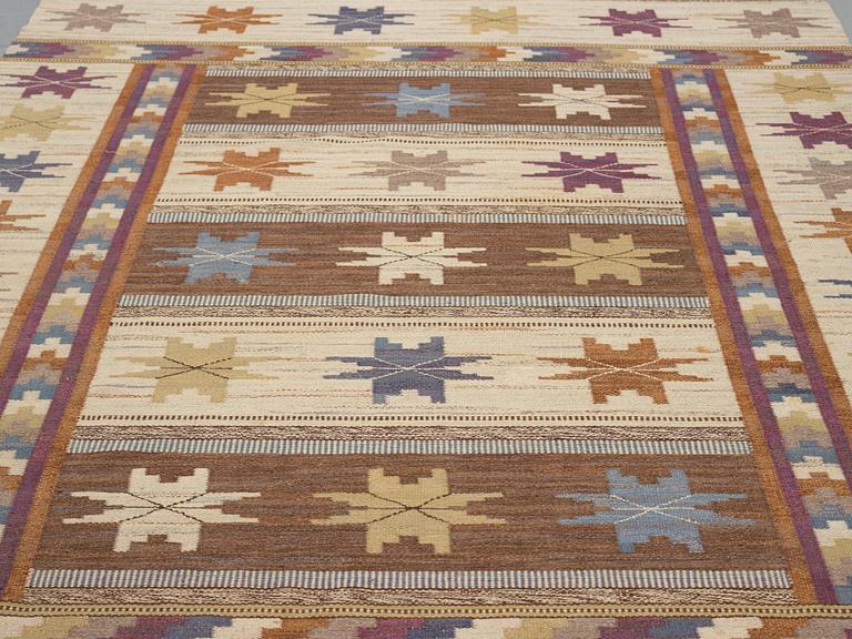 Märta Måås-Fjetterström, A carpet, "Höstmattan", flat weave, ca 325,5-328 x 225-226,5 cm, signed AB MMF.