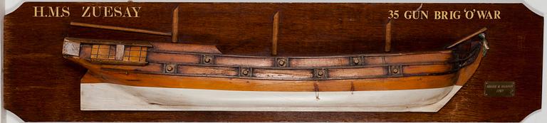 Half hull model, second half of the 20th century.