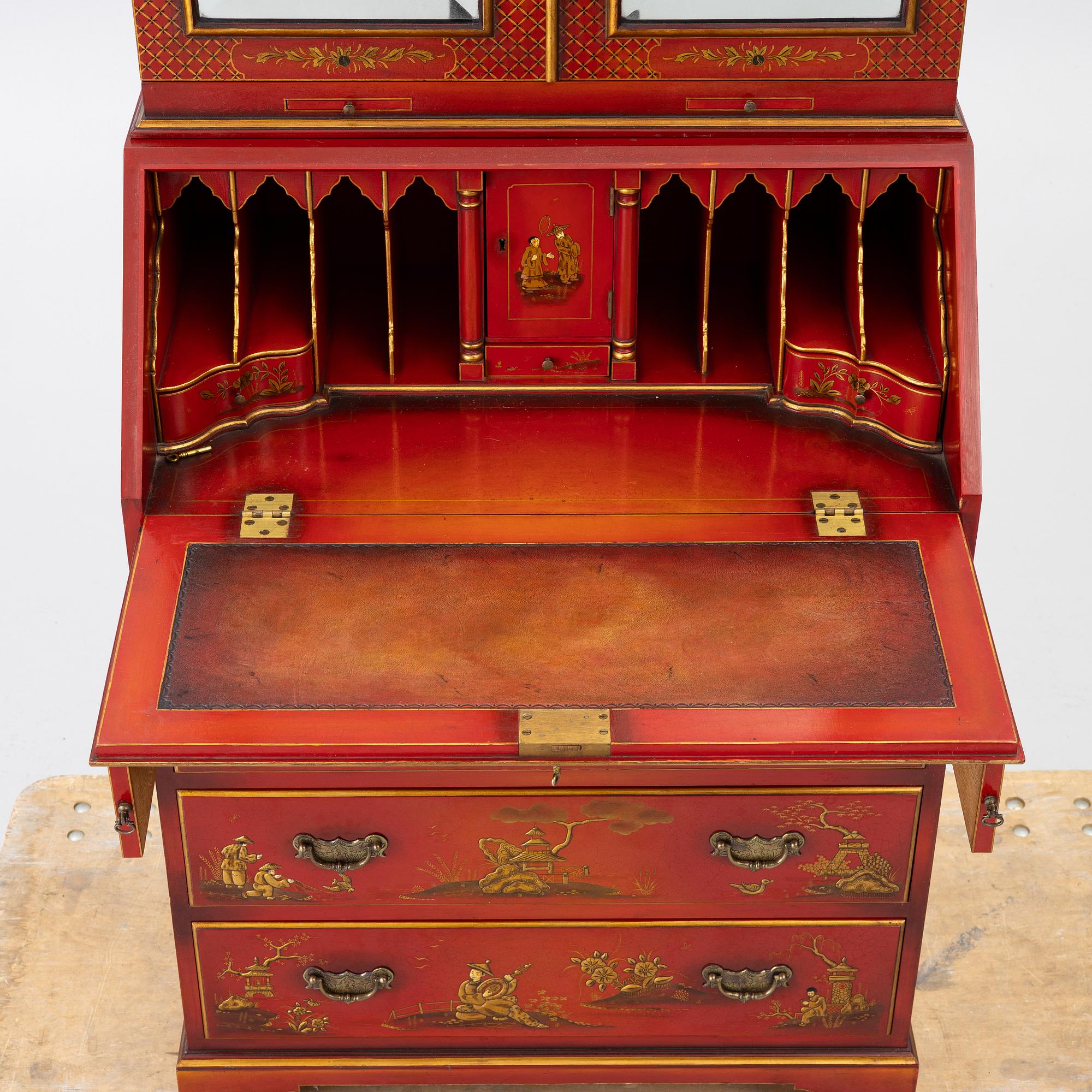 Writing cabinet, chinoiserie style, 20th century.