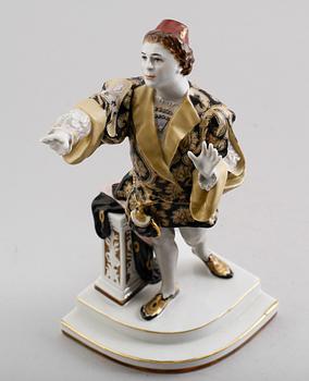 FIGUR, porslin, Ryssland, 1900-talets mitt.