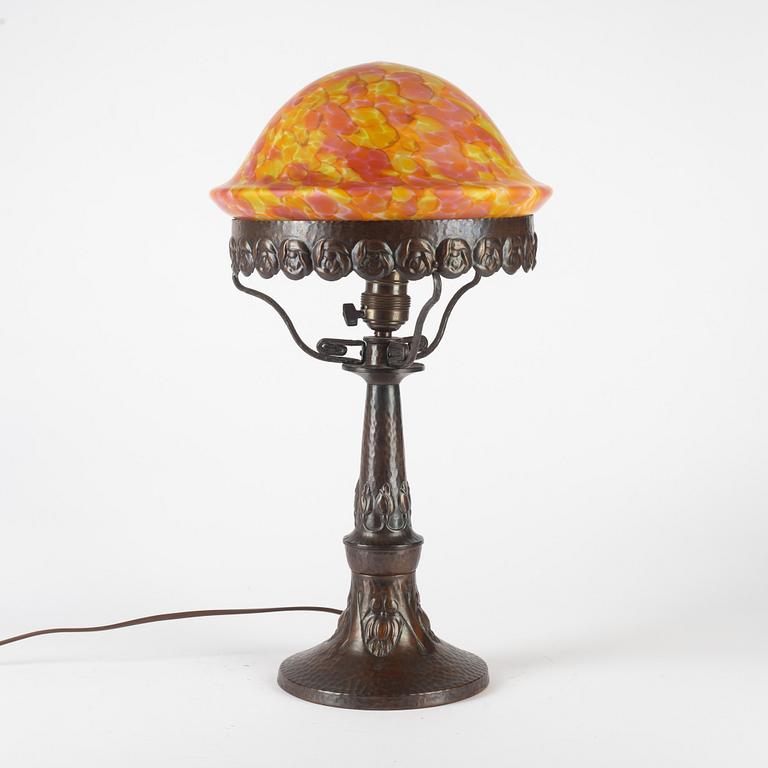 Table lamp, Art Nouveau, early 20th century.