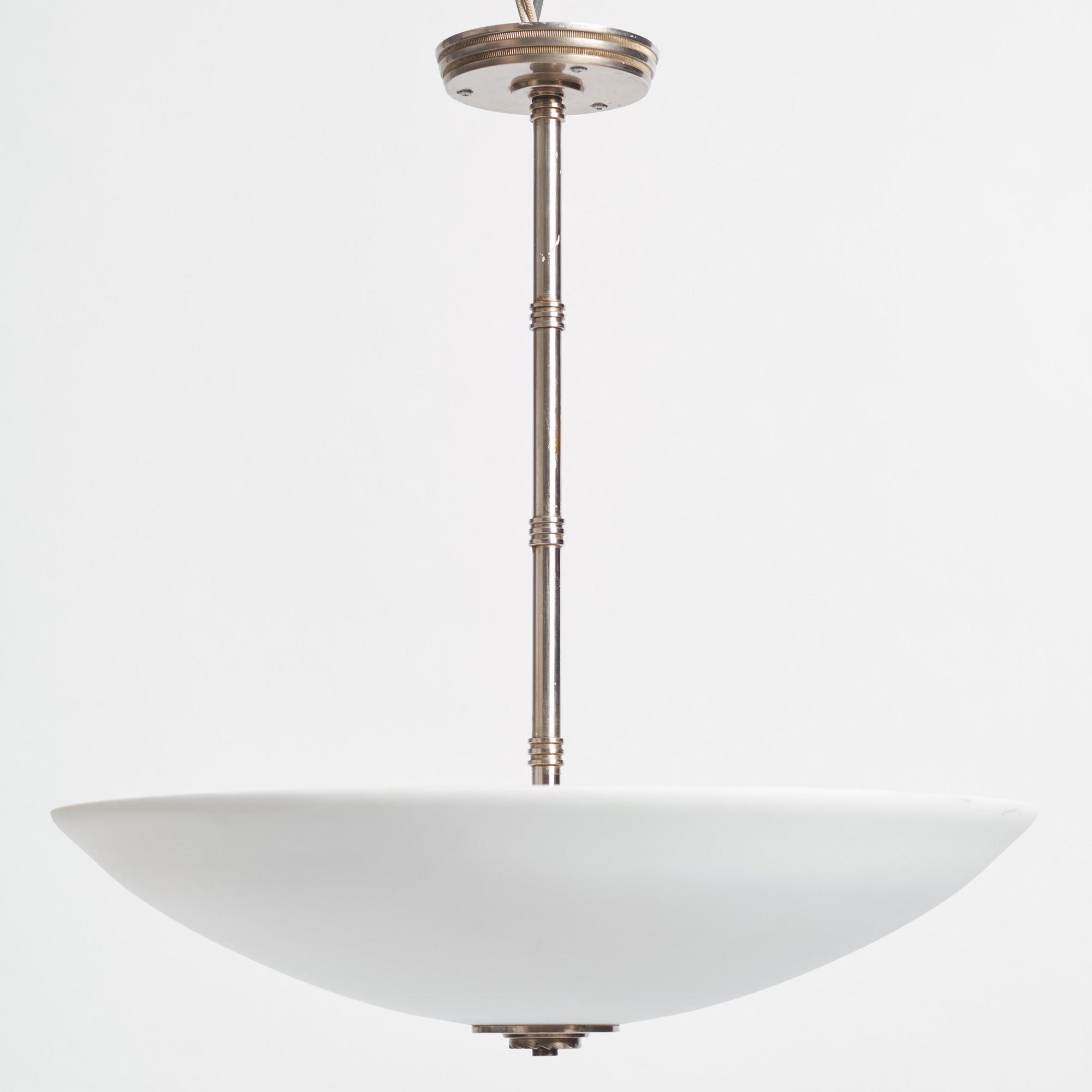 Erik Tidstrand, & Simon Gate, taklampa från Tändstickspalatset, Nordiska Kompaniet & Orrefors, ca 1928.