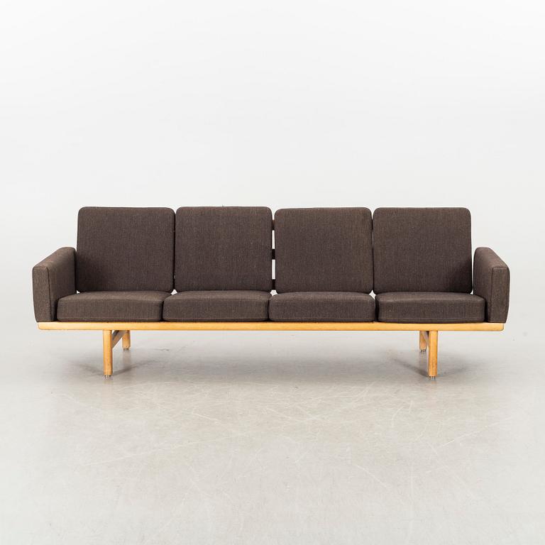 HANS J WEGNER, a 236 oak sofa.