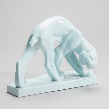 FIGURIN, porslin, Jussi Mäntynen, signerad och daterad i godset 1930.