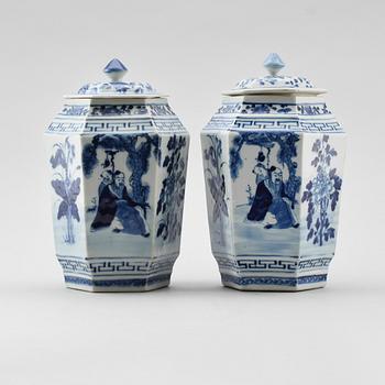 LOCKURNOR, 1 par, porslin, Kina, 1900-tal.
