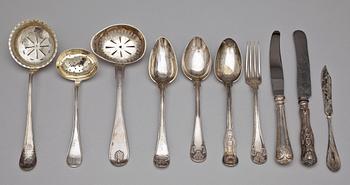 PARTI BESTICK, silver, flertal tillverkare, mest Sverige, 1800-1900-tal. Tot vikt ca 750 gram.