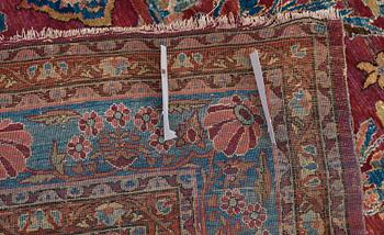 SEMI-ANTIQUE SILK KASHAN. 198 x 133 cm.