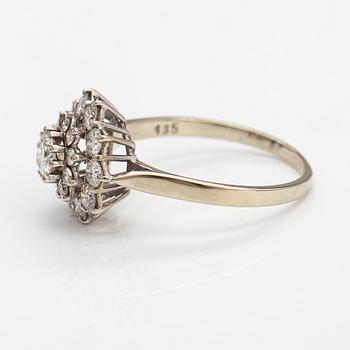 Ring, 18K vitguld,  diamanter tot. ca 1,40 ct. importstämplad Tillander, Helsingfors 1990-tal.