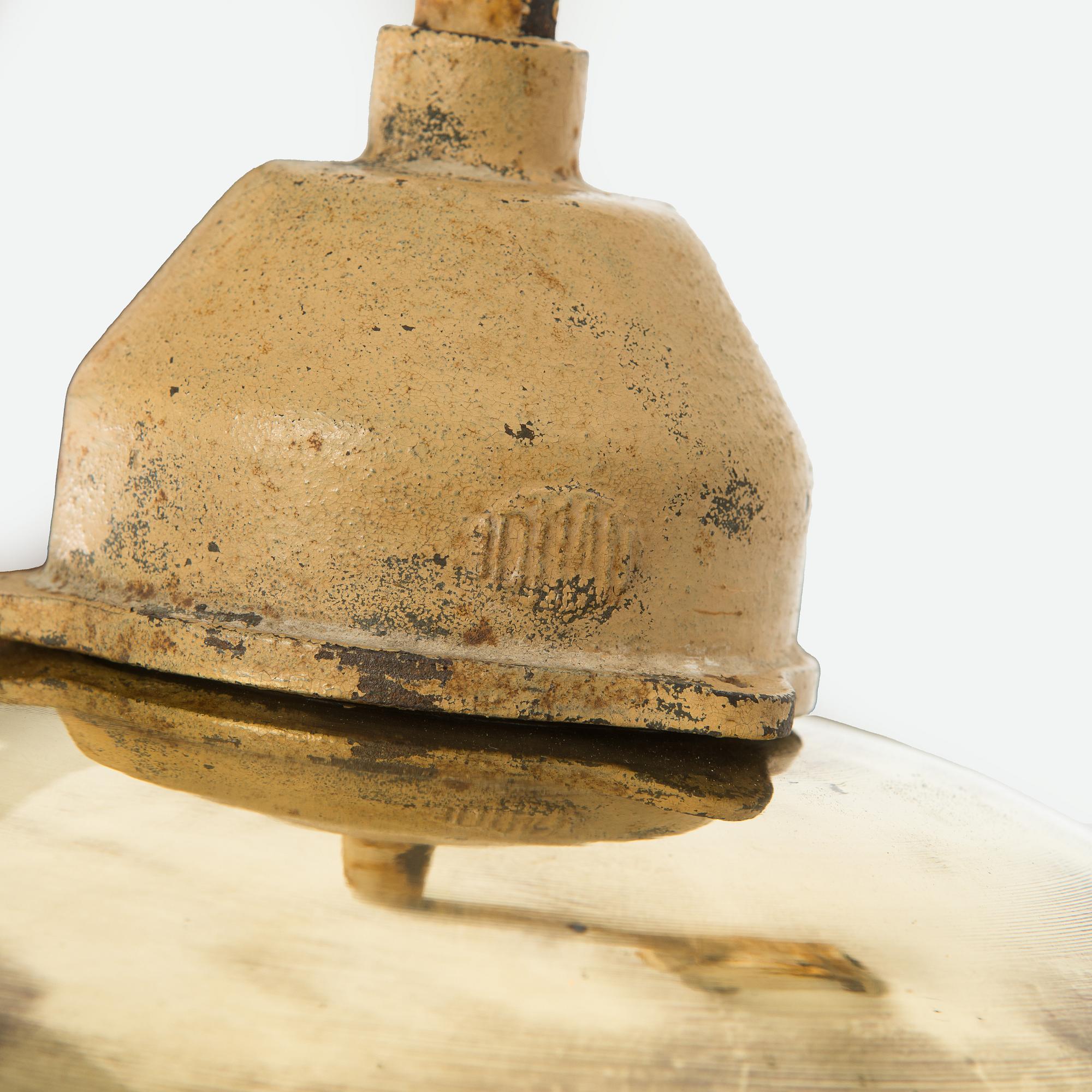 Paavo Tynell, seinä- / ulkovalaisinpari, malli 7308, Taito / Idman, 1930-luku.