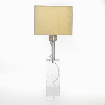 Oiva Toikka, A tablelamp for Iittala, signed Oiva Toikka Nuutajärvi.