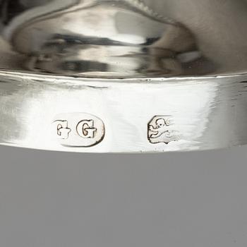 Bordsgarnityr, 3 delar, silver, troligen George Gray, London, England, 1787.