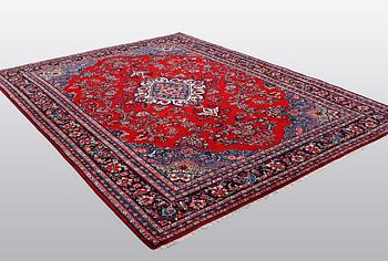 Matto, West persian, ca 320 x 242 cm.