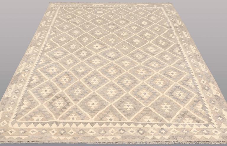A carpet, Kilim, ca 287 x 203 cm.