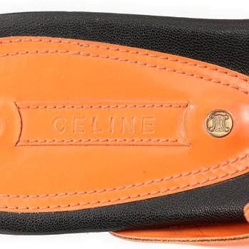 CÉLINE, ett par sandaler.