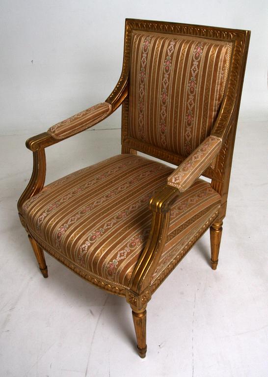 KARMSTOLAR, ett par, gustavianska/gustaviansk stil, provinsarbete. 1800-tal.