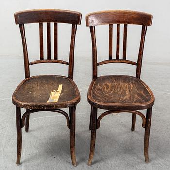 A matched set of four wooden chairs, first half of 20th Century.