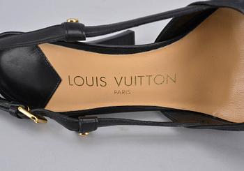 SKOR, slingbacks, Louis Vuitton.
