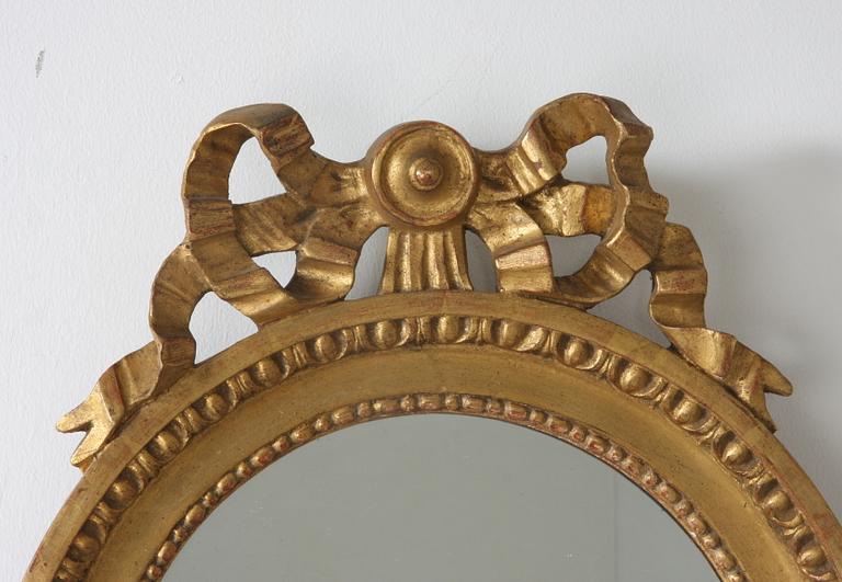 SPEGELLAMPETT, gustaviansk stil.